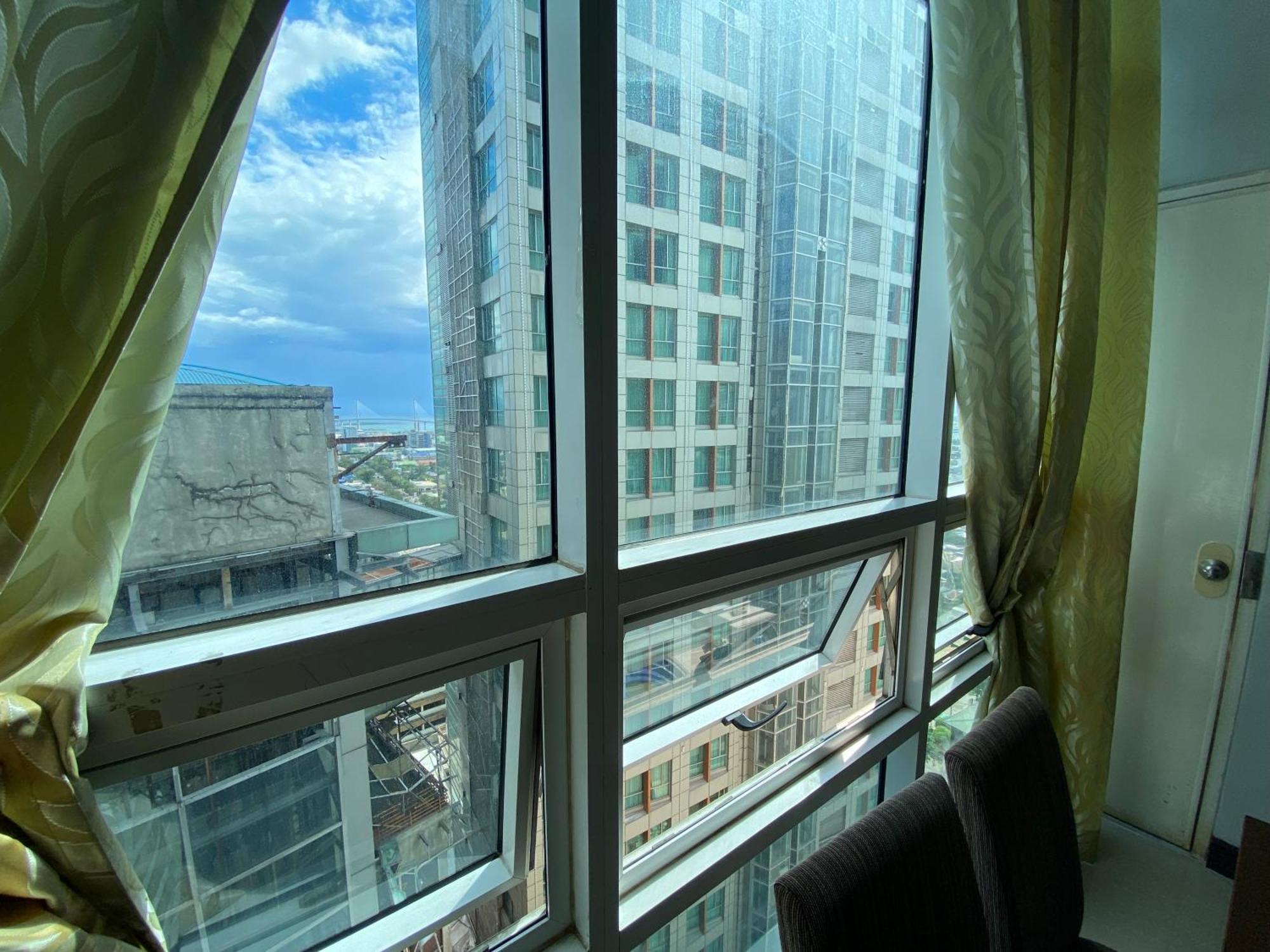 Cebu City Huge Lofts By P&J Exterior foto